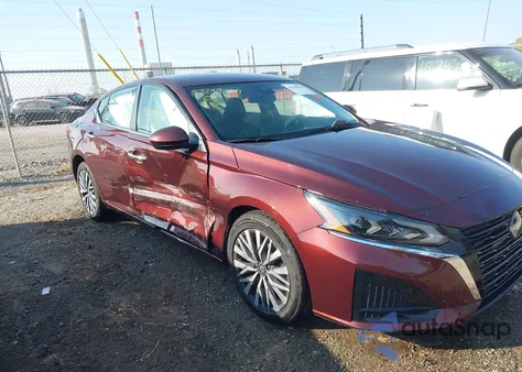 2023 Nissan Altima Sv Fwd z USA, uszkodzony, nr VIN 1N4BL4DV3PN382749